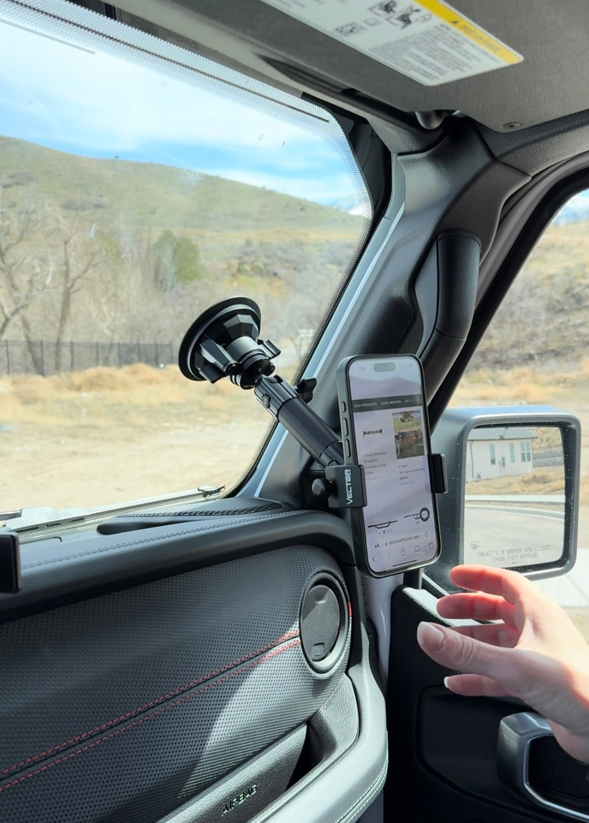 Universal Phone Mount with Suction Cup