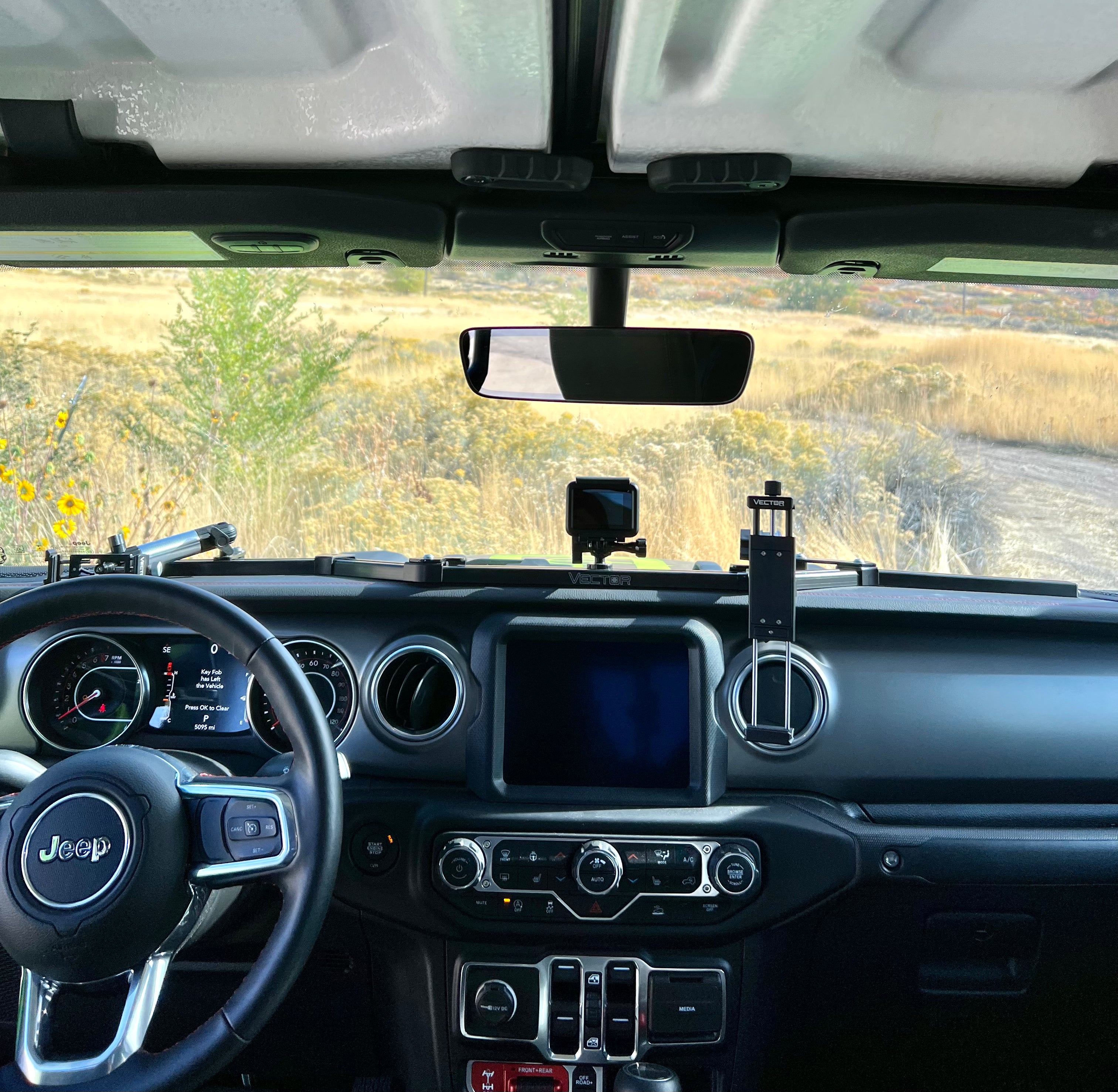E-Dock Wrangler/Gladiator Contour 2018-2023 Premium+