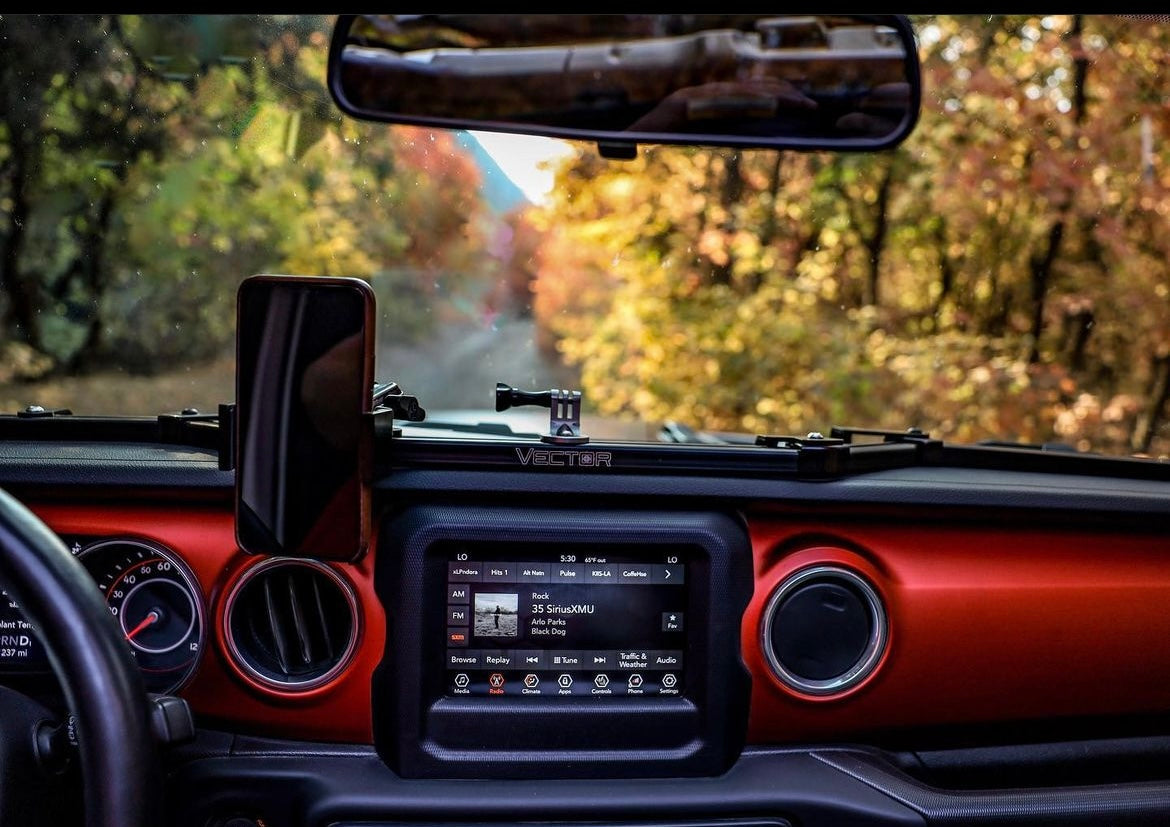 E-Dock Wrangler/Gladiator Contour 2018-2023 Premium+