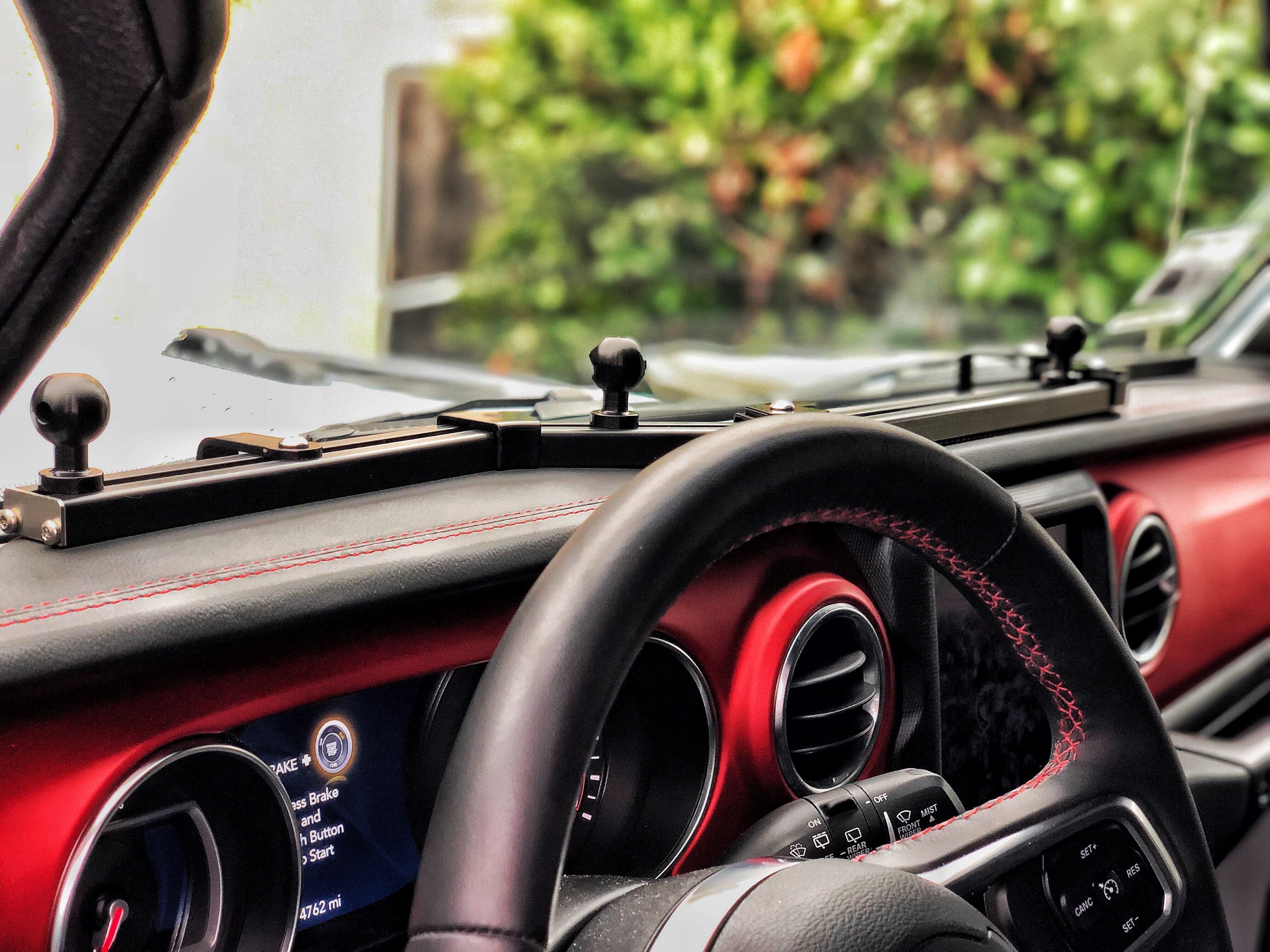 E-Dock Wrangler/Gladiator Contour 2018-2023 Premium+